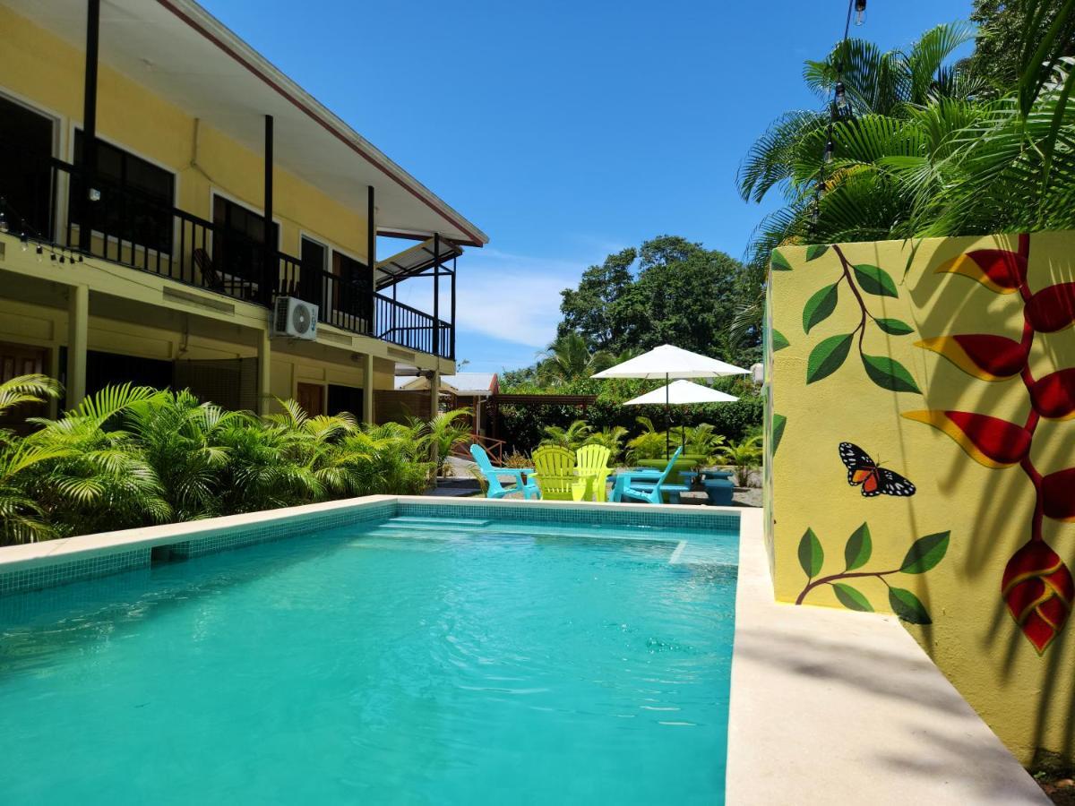 Family Hotel Puerto Viejo de Talamanca Eksteriør bilde